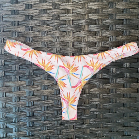 Midori Bikini Kai Brazilian Bottoms - Picture 1 of 4